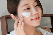 Bôi kem dưỡng vào thời điểm nào để đạt hiệu quả tốt nhất?