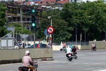 Vắng bóng CSGT là vô tư… chạy xe ngược chiều