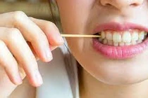 Những thói quen xấu khiến răng bị ố vàng