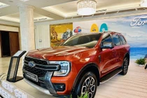 Ô tô Toyota, Mitsubishi giảm trăm triệu đồng… vẫn ế ẩm 