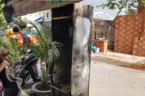 Phát hiện cháy nhà, 2 sinh viên leo lên mái nhà kêu cứu