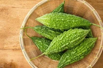 Mướp đắng ăn sống có tốt không?