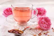 Công dụng của trà hoa hồng với sức khỏe