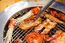 Tác hại đằng sau những bữa lẩu nướng