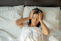 4 việc không nên làm khi vừa ngủ dậy