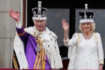 Mối tình thế kỷ của Vua Charles III 