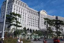 Khách sạn lớn nhất Đà Lạt bị đình chỉ thi công do xây dựng vượt phép