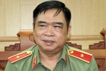 Nguyên Giám đốc CA Hải Phòng Đỗ Hữu Ca bị đình chỉ sinh hoạt Đảng