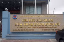 Khởi tố một cán bộ hải quan ở Hải Phòng