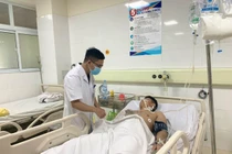 Cứu nam thanh niên ngã từ độ cao 7m vỡ gan, chấn thương ngực kín nặng