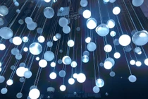 Nổ bóng bay trong lễ khai giảng: bác sĩ mách cách phòng tránh