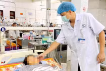 Báo động đỏ liên viện cứu thành công sản phụ sốc mất máu do vỡ tử cung