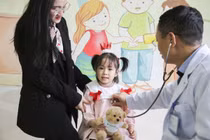 Nguyên nhân khiến con bạn thấp, lùn?