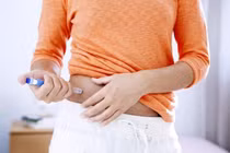 Điều trị đái tháo đường typ 2 bằng insulin: Có cần thêm thuốc uống?