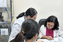 Nhiều người suy thận nặng vì uống cỏ mực và đậu đen chữa bệnh