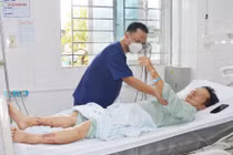 Ăn thịt lợn người đàn ông bị sốc nhiễm khuẩn do nhiễm liên cầu lợn