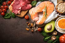 Bác sĩ mách cách bổ sung dưỡng chất giảm tê tay chân