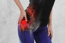 Thay khớp háng sau bao lâu thì đi lại được?