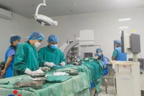 Bít dù điều trị tim bẩm sinh thông liên thất dưới hai đại động mạch