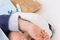 Chườm sốt sai gây hại cơ thể