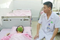 Hy hữu: Cứu thai đôi một trong tử cung một ngoài tử cung