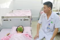 Hy hữu: Cứu thai đôi một trong tử cung một ngoài tử cung