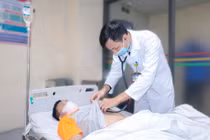 Giá rét: nhiều người trẻ đột quỵ, người già bị bệnh tim mạch tấn công