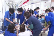 Nghẹt thở cứu bé 2 tháng tuổi ngừng tuần hoàn