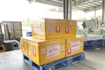 Gửi máu từ Hà Nội vào tăng cường nguồn máu cho khu vực Tây Nam Bộ