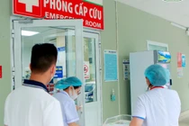 Nhờ sàng lọc chẩn đoán trước sinh, trẻ phát hiện bị tim bẩm sinh nặng không chỉ được theo dõi, điều trị từ trong bào thai mà ngay khi chào đời trẻ đã được hồi chuyên gia tim mạch chữa trị.