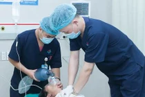 Phú Thọ: Gặt giữa trời nắng gắt, nam bệnh nhân co giật giữa cánh đồng