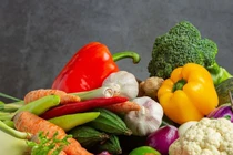 Chuyên gia mách các loại thực phẩm giàu chất xơ giúp kiểm soát tốt bệnh trĩ