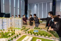 Nhà đầu tư rục rịch "bắt đáy" bất động sản