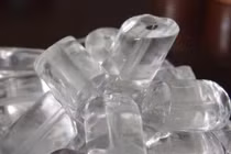 Giải khát mùa nóng coi chừng rước họa vì đá viên bẩn