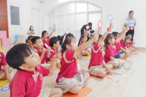 Chọn trường cho con hay cho bố mẹ?