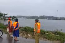 Tìm thấy thêm 3 thi thể nạn nhân bị nước lũ cuốn trôi ở Quảng Bình