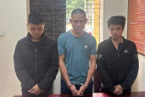 Lao xe ôtô vào lực lượng CSGT, 3 đối tượng bị khởi tố