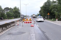 Đề nghị xem xét tạm dừng thu phí BOT cầu Bến Thủy