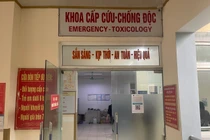 Hà Tĩnh: Nữ sinh tử vong bất thường bên lề đường