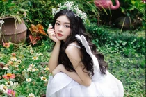 Nhan sắc trong trẻo của con gái MC Quyền Linh