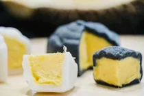 Khách săn bánh trung thu “lạ” bán sớm