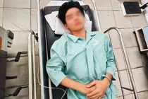 Nam sinh lớp 10 bị nhóm côn đồ đánh hội đồng, nứt sọ thái dương