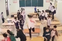 Thứ trưởng Bộ GD&ĐT “mổ xẻ” vụ “bạo lực” giáo viên ở Tuyên Quang