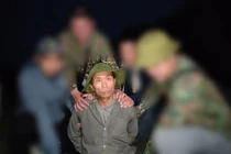 Toàn cảnh truy bắt kẻ ném đá xe du lịch trên đỉnh núi Phia Oắc