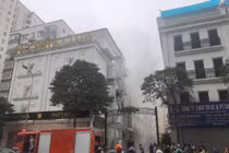 Hà Nội: Karaoke Pattaya Club bốc cháy khi đang bị đình chỉ hoạt động