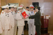 9 lãnh đạo Công an ở Quảng Ninh xin nghỉ công tác trước tuổi