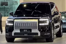 Zeekr 9X - “Rolls Royce Cullinan Trung Quốc” giá chỉ như BMW X5