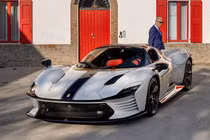 Daytona SP3 triệu đô về tay con trai của Enzo Ferrari ở tuổi 80