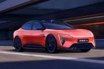 Avatr 06 chạy điện lộ hàng tại Trung Quốc từ 29.750 USD