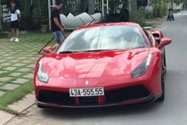 Tận mục Ferrari 488 GTB "siêu biển ngũ quý 5" tại Đà Nẵng